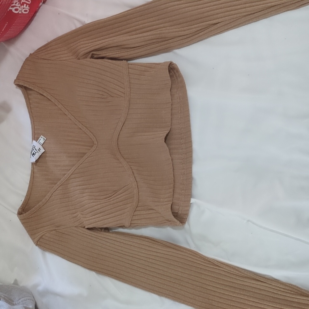 princess Polly brown crop top long sleeve